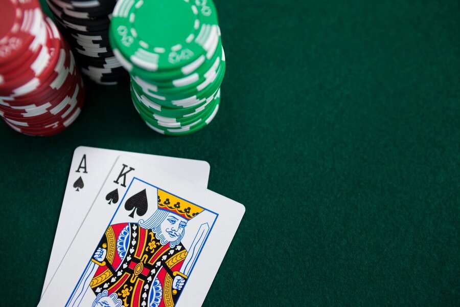 Poker pravidlá – karty, kombinácie, postupnosť hry Poker pravidlá – karty, kombinácie, postupnosť hry