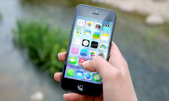 Aplikace na mobilním telefonu iPhone