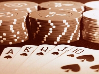 Poker online a live