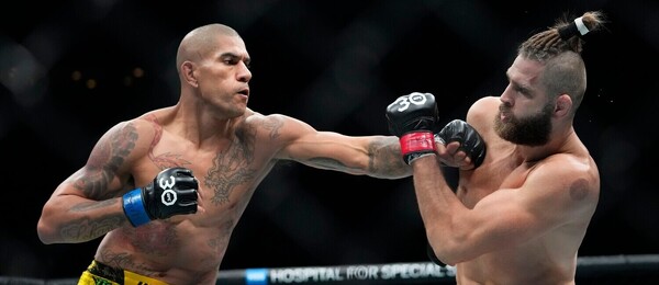 Procházka vs. Pereira na UFC 295.